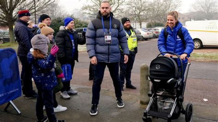 Husband, Children, Parents, Siblings ·