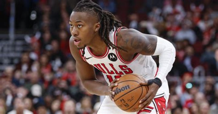 Who Are Ayo Dosunmu’s Parents? Everything On The Family Of The Basketball Player |