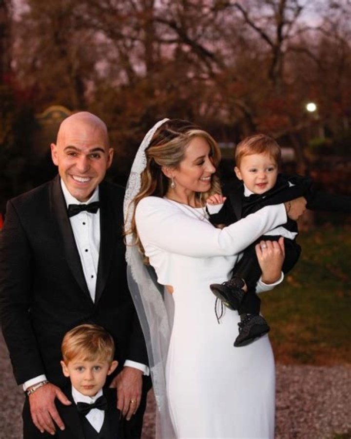 Ryan Ruocco Wiki; Wife, Engaged, Family, Net Worth & Facts |