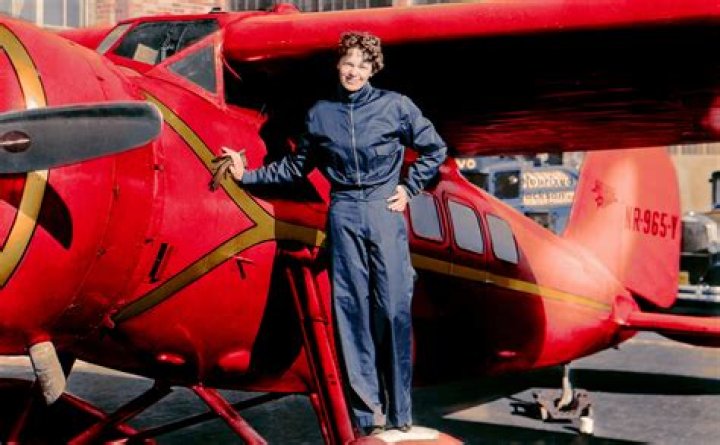HERES HOW AMELIA EARHART WOULDVE LOOKED IN COLOR