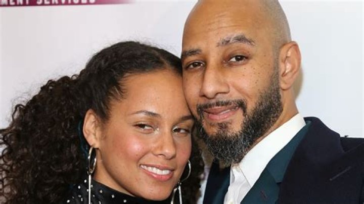 Alicia Keys and Swizz Beatz Ex-Wife Mashonda Embrace in Photo Years After Mashonda Accused Keys o |