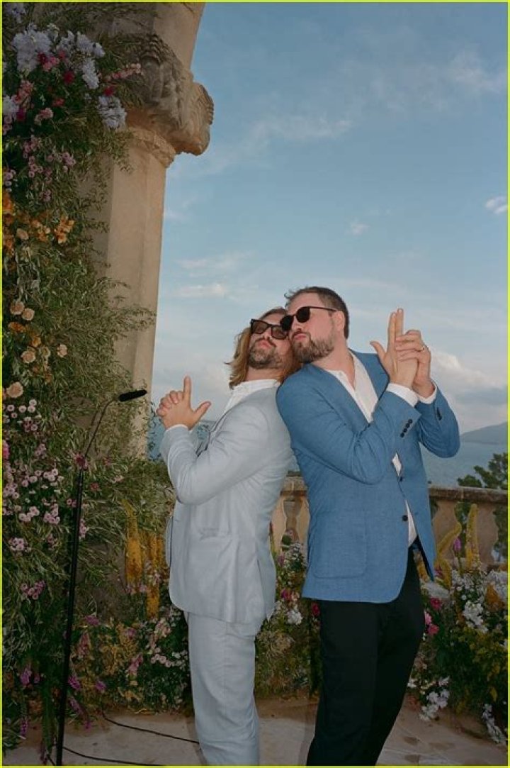 All About Joey King S Husband Steven