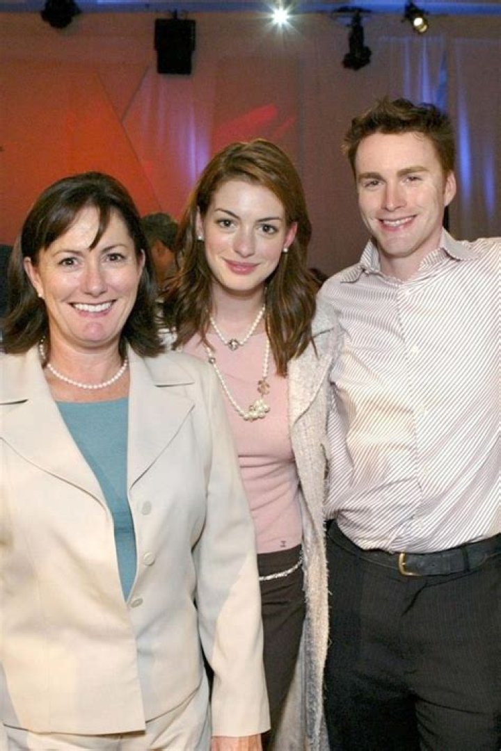 Michael Hathaway, Thomas Hathaway ·