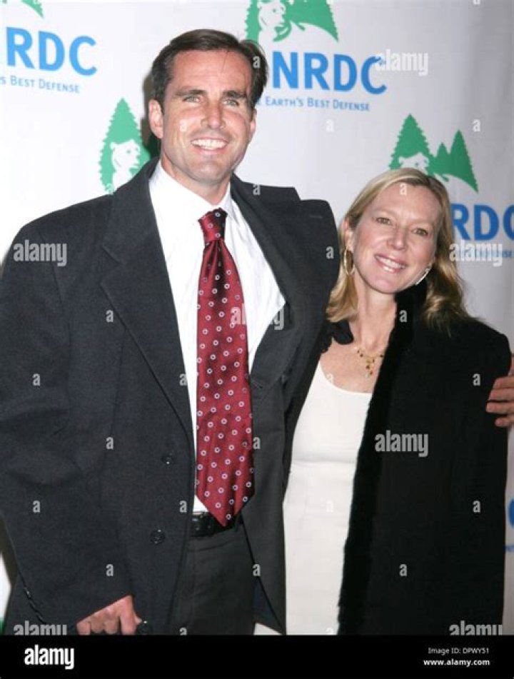 Unveiling The Untold Story Of Bob Woodward's Wife Elsa Walsh: Discoveries And