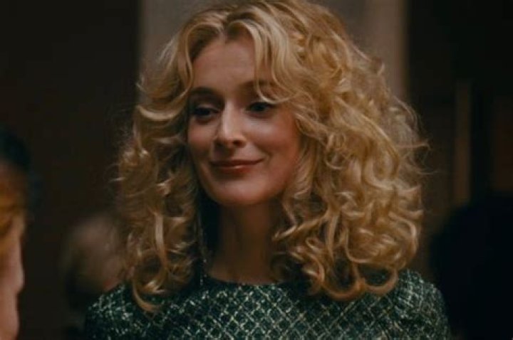 Unveiling Caitlin Fitzgerald's Brilliance In 