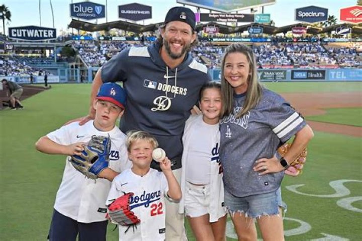 Clayton Kershaw Wife Ellen And Four Kids Are His Inspiration |