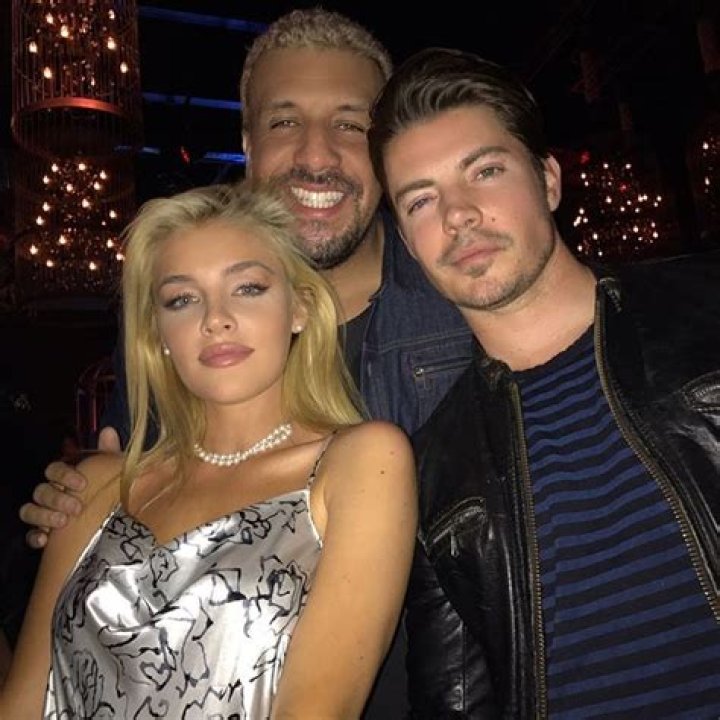 Dallas Star Josh Henderson Reveals His Dating Deal-Breakers