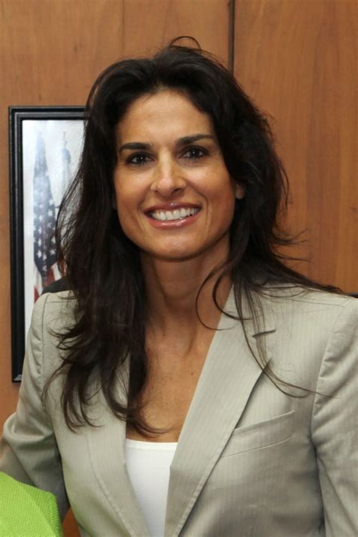 Uncovering The Significance Of Gabriela Sabatini's Retirement Age