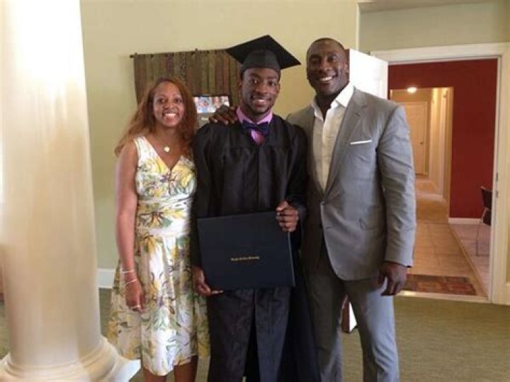 How Many Kids Does Shannon Sharpe Have