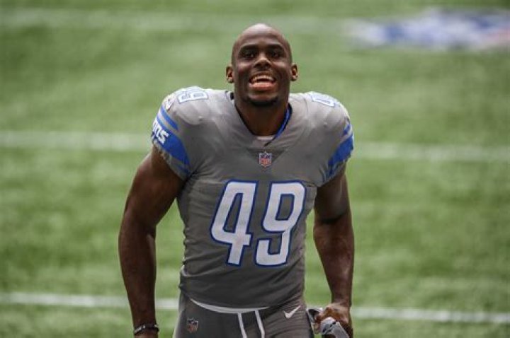 Is He Related To CJ Moore? Family Tree ·