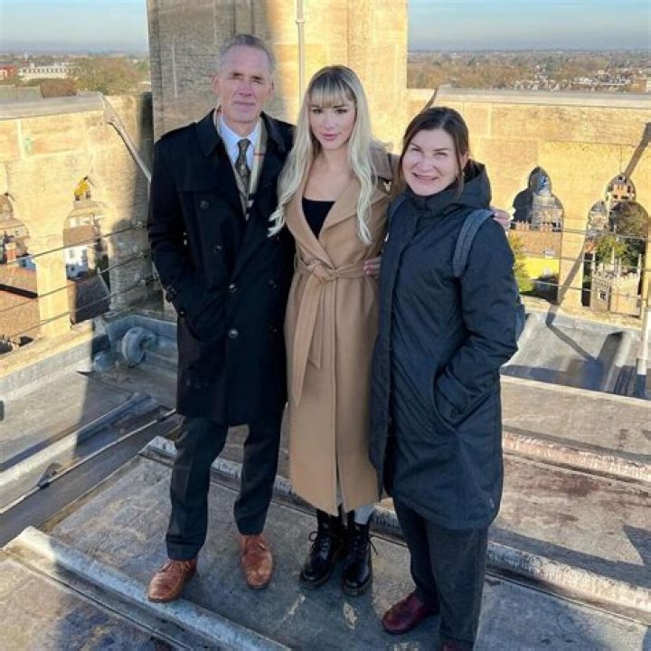 Is Jill Wagner The Daughter Of Robert