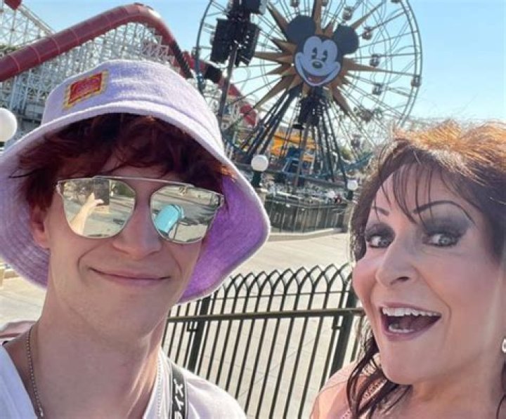 Unveiling The Truth: Is Peet Montzingo Married?