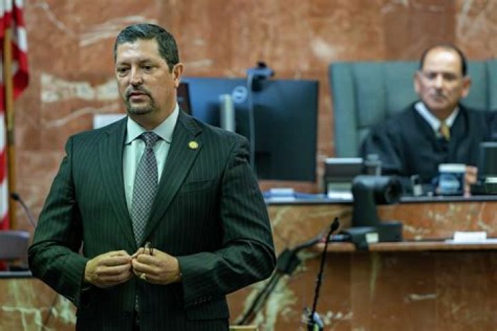 Is Ronald Burgos Aviles Still Married?