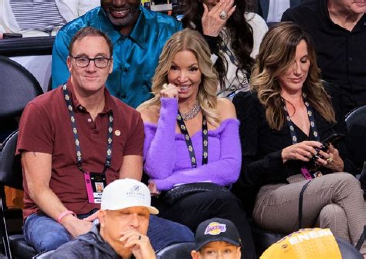 Jay Mohr And Jeanie Buss's Captivating Romance
