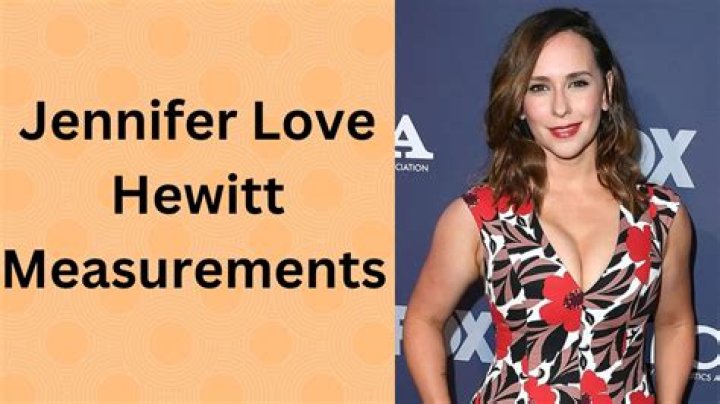 Jennifer Love Hewitt: A Look Into Her Height, Weight, Age, Boyfriend, And