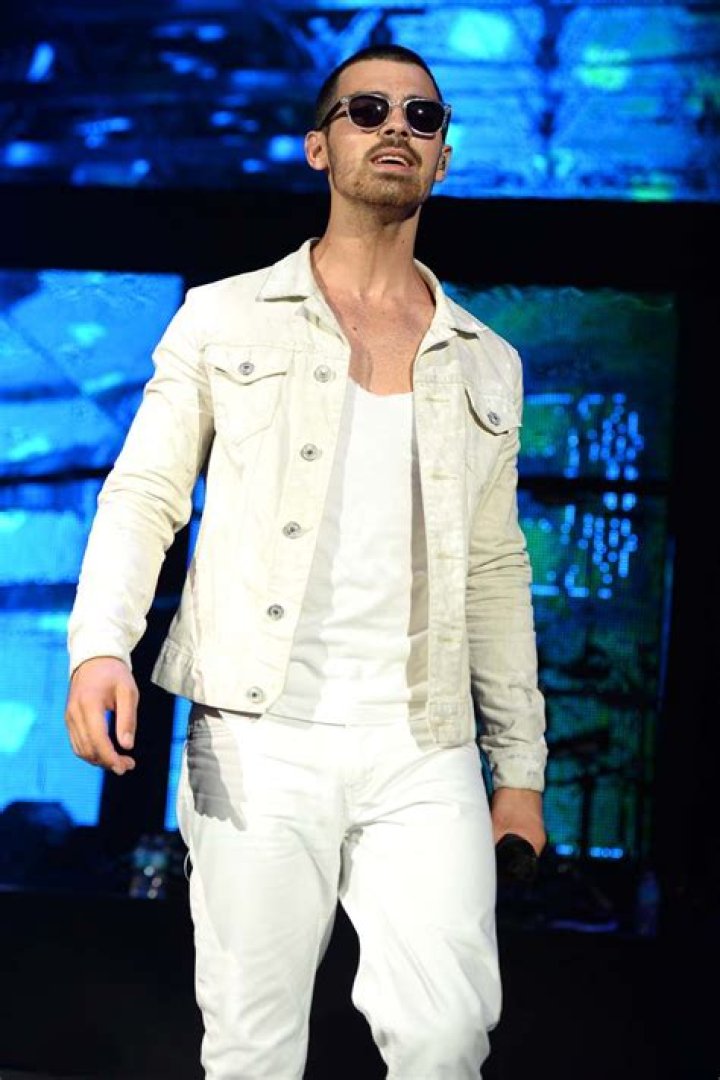 Joe Jonas Once Pooped Himself on Stage in White Pants ·