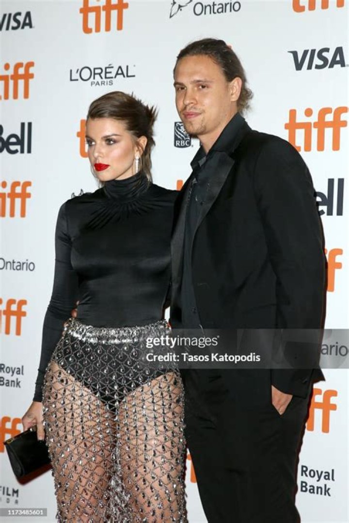 Uncover The Secrets Of Julia Fox And Peter Artemiev's Captivating Relationship