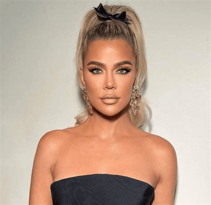 Khloe Kardashians Lob Hair How To Style The Cut 3 Ways Hollywood Life