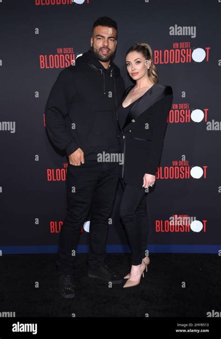 Kyle Van Noy Wife, Parents, Salary, Height, Weight, Body Net Worth