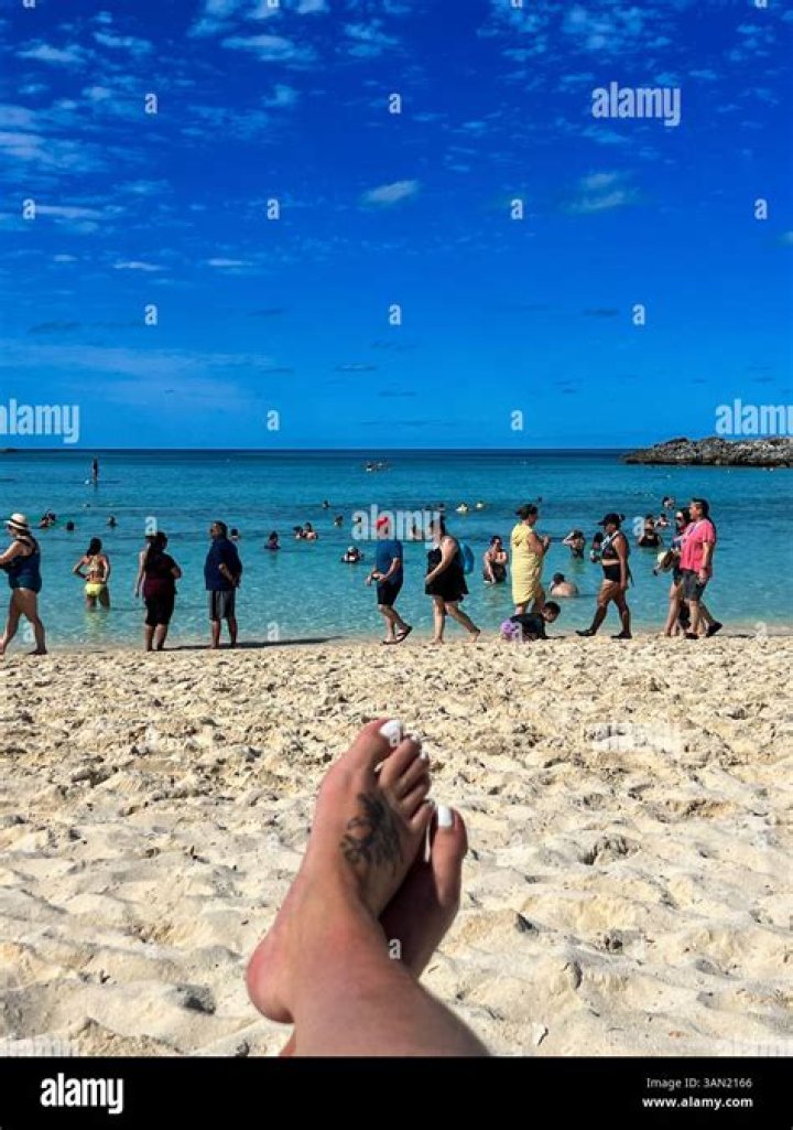 Lola Vice Soaks Up The Sun In Beach Bikini Photo