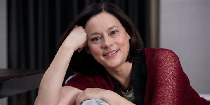 Meg Tilly Net Worth | SkyBlog