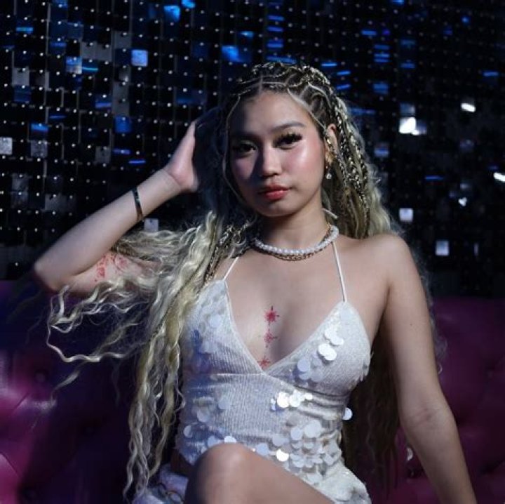 Meia Cassandra: A Multifaceted Talent in Modern Entertainment