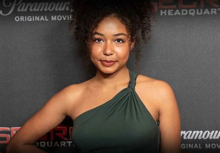 Millie Davis Bio Wiki Age