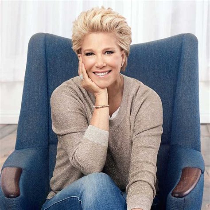 A Deep Dive Into Joan Lunden Pennbook's Net Worth