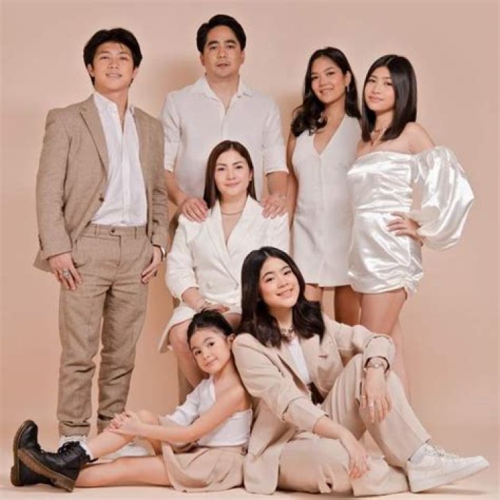 Height, Husband, Net Worth, Parents