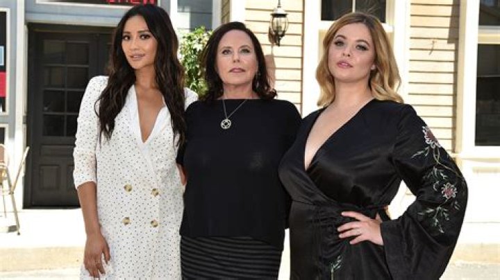 'Pretty Little Liars': Marlene King solves the show's biggest mysteries