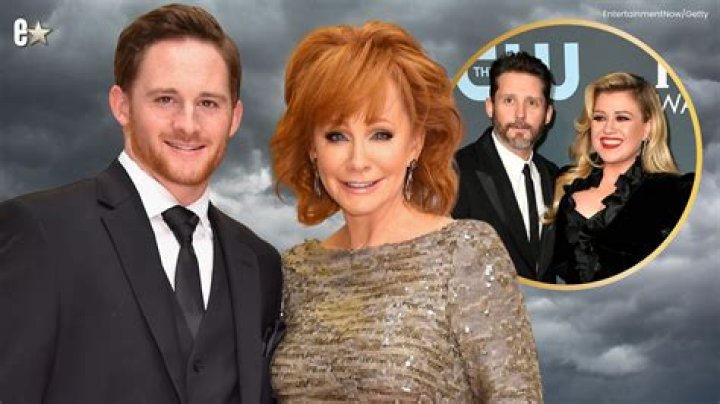Reba McEntire Age, Body, Son, Married, Husband, Divorce, Family, Bio