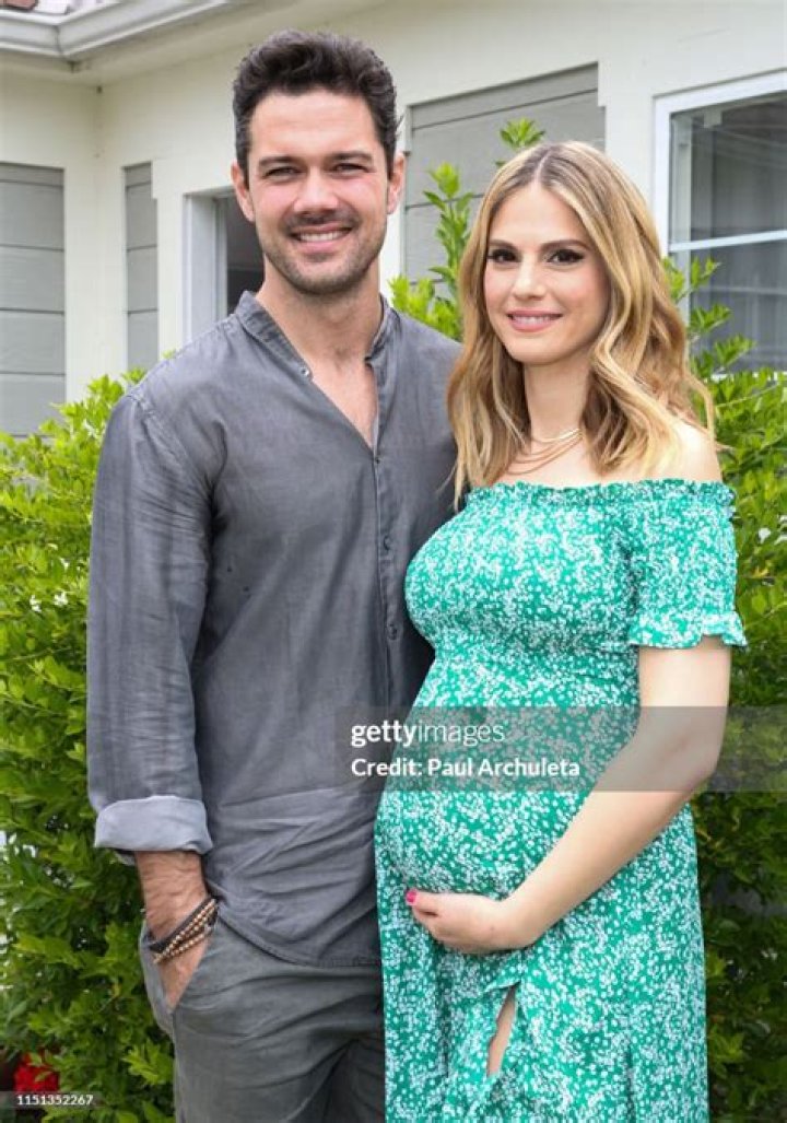 Uncover The Secrets: Ryan Paevey's Family Unveiled