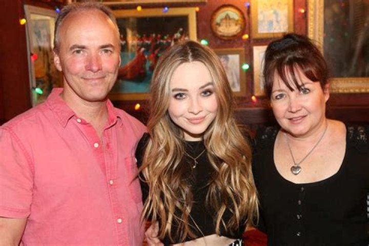 Sabrina Carpenter's Parents Meet Elizabeth And David