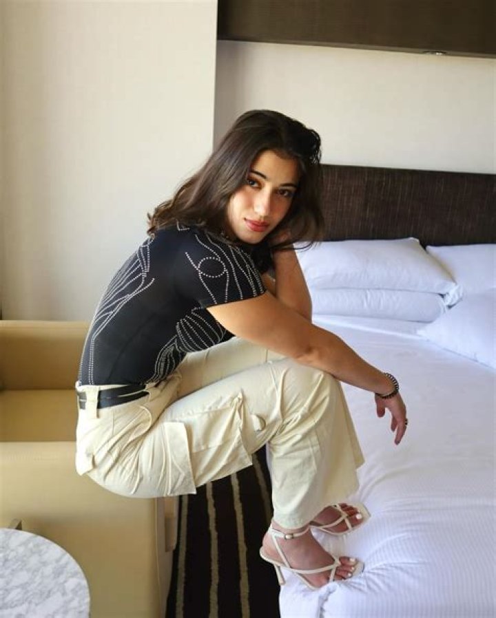 Sara Saffari Naked: Intriguing Insights Into Her Life and Career