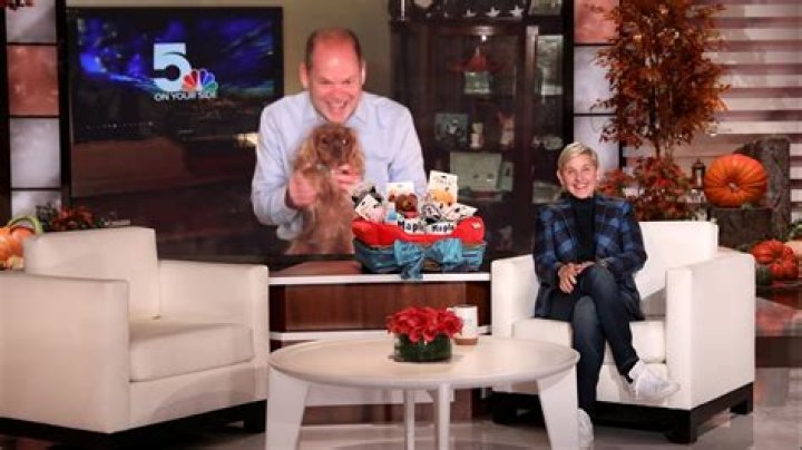 Scott Connell Wife, Bio, Wiki, Age, Family, Married, Salary, KSDK 5 News