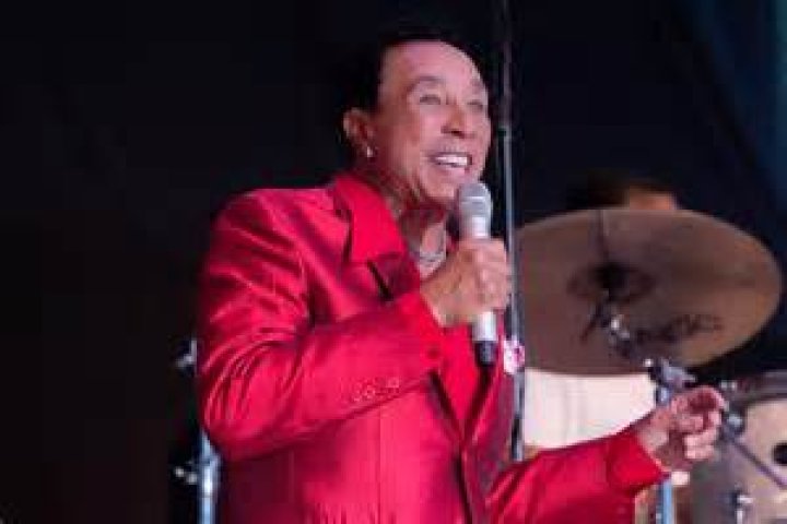 Unveiling The Secrets Of Smokey Robinson's Enduring Love Story