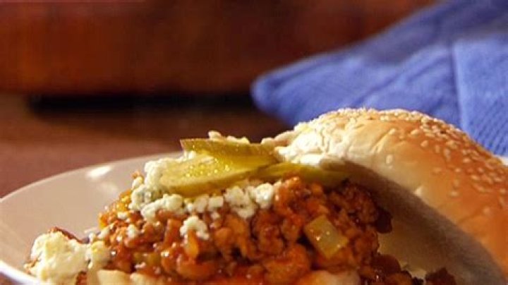 Spicy Chorizo Sloppy Joes | Rachael Ray | Recipe