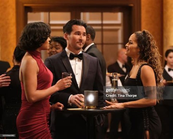 Station 19s Jaina Lee Ortiz, Jay Hayden Celebrate Christmas Together