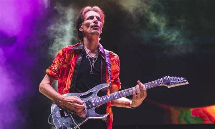 Steve Vai- Wiki, Biography, Age, Height, Net Worth, Wife