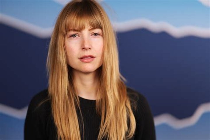 Uncover The Secrets Of Stevie Wynne Levine's Net Worth