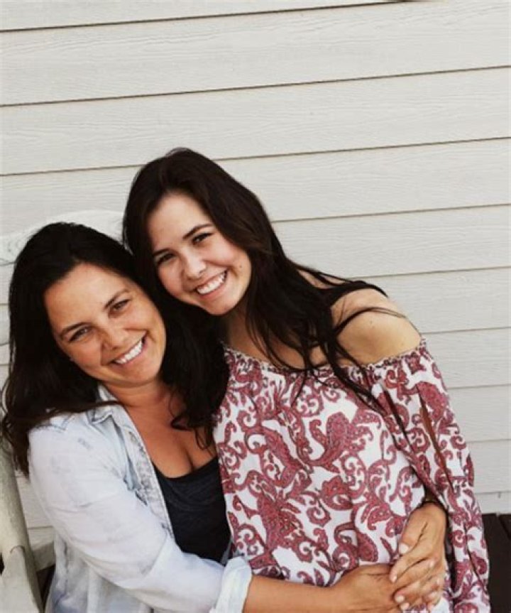 Unveiling The Life And Impact Of Sunshine Kiki Brown: Clayne Crawford's Wife