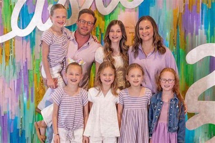 What is CADi? Outdaughtered star Danielle Busby has her own clothing line! Wed 16 October 2019