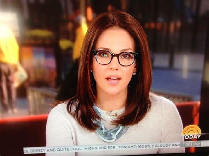 Uncover Erica Hill's CNN Role, Net Worth, And More: Exclusive Insights