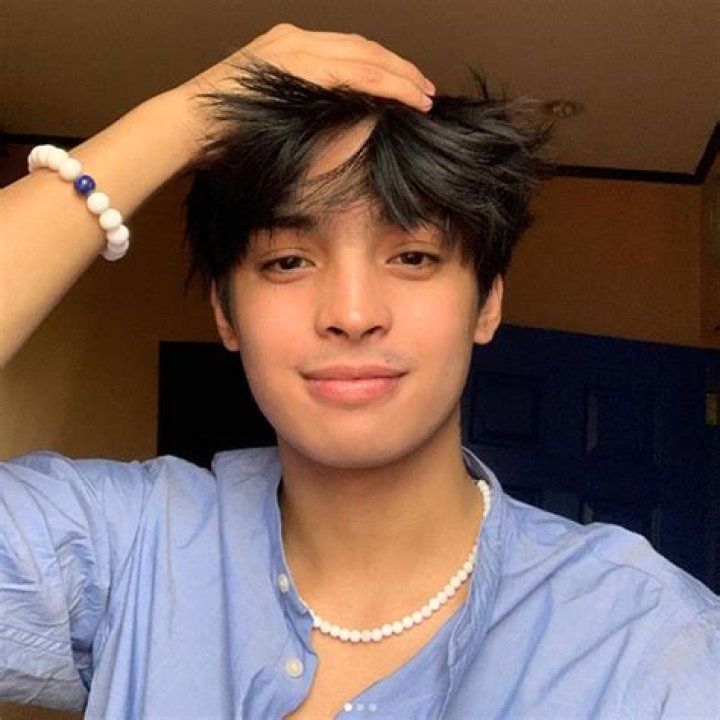 Who Is Gary Estrada? Early Life, Career, Awards And More