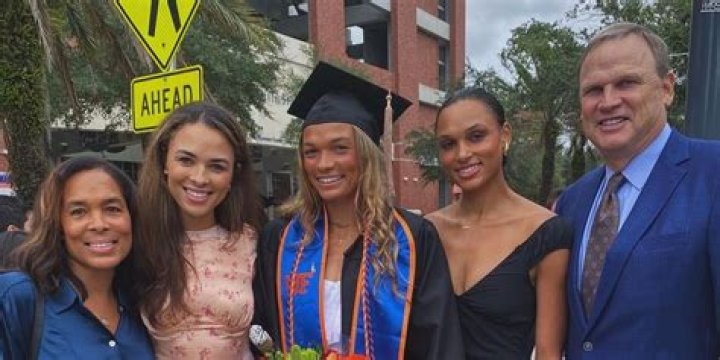 Who Are Ronette Hall and David Hall? Anna Hall Parents and Ethnicity, Florida Family Details