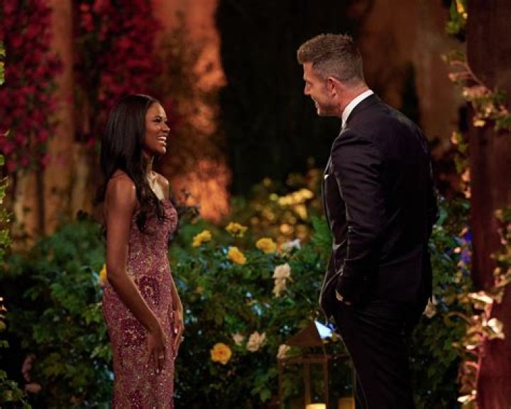 Who Is Sean McLaughlin? Facts About The Bachelorette Contestant Hollywood Life